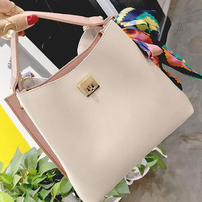 TC7272Beige